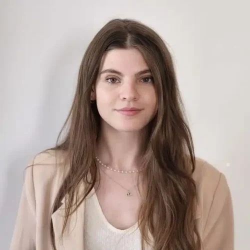Antonia Correa - Centro Émpeiros