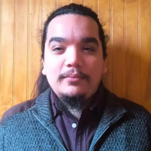 Bryan-Mora-Centro-Émpeiros-_640-x-640-px_-_2_ (1)